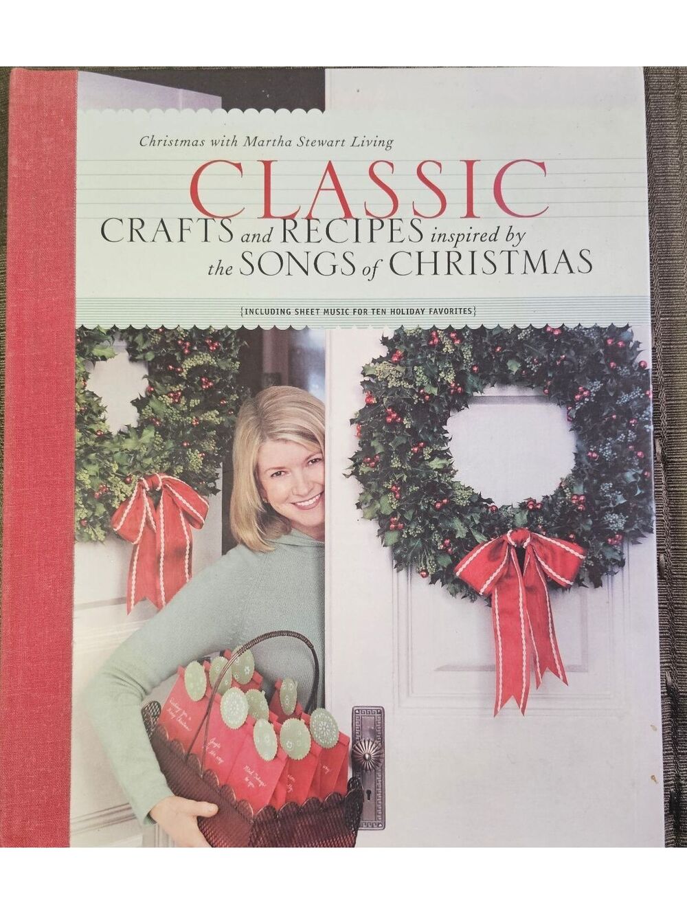 Classic Crafts for Christmas craft book